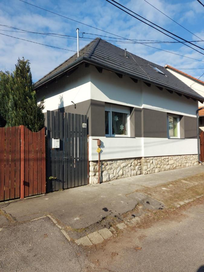 Regina Vendeghaz Apartment Miskolc